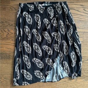 Knox Rose Black Patterned Skirt Size L